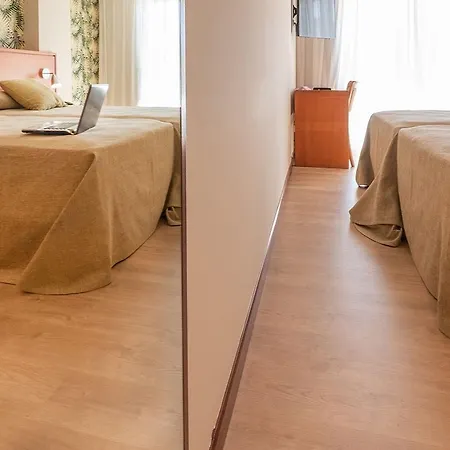 Отель Norat Palmeira Playa